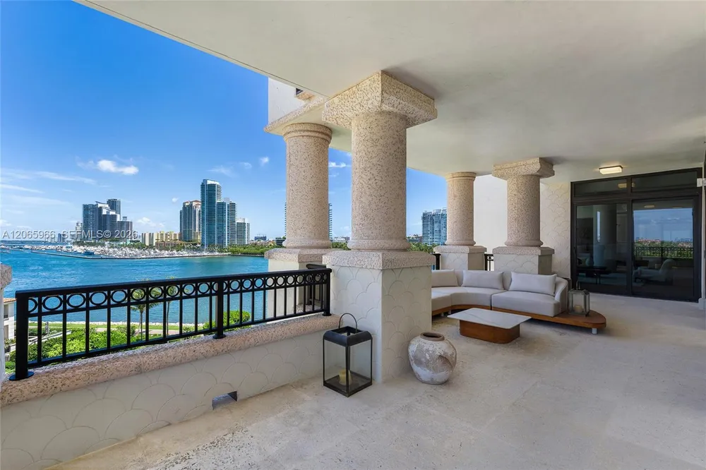 7061 Fisher Island Dr, Miami Beach, FL 33109
