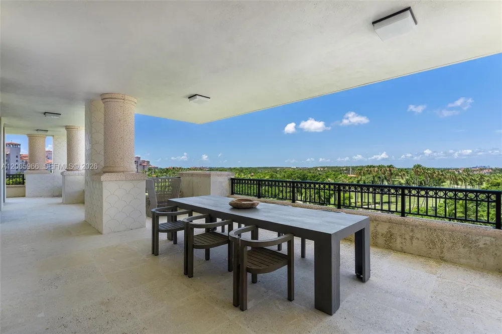 7061 Fisher Island Dr, Miami Beach, FL 33109