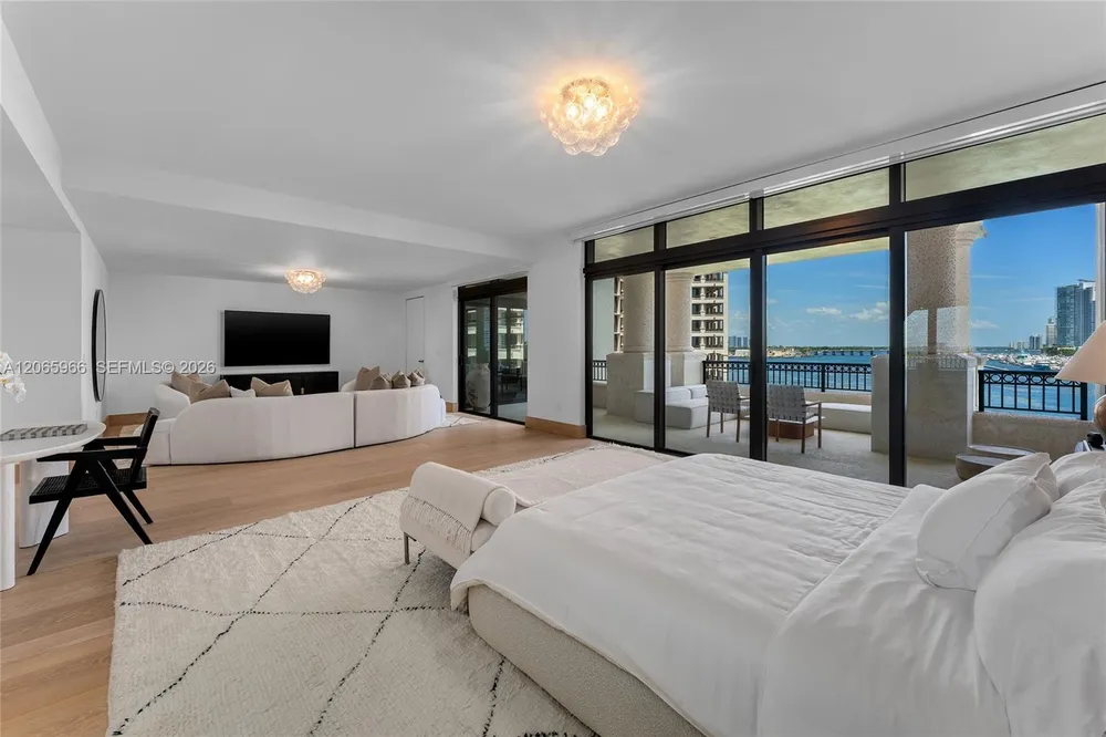 7061 Fisher Island Dr, Miami Beach, FL 33109