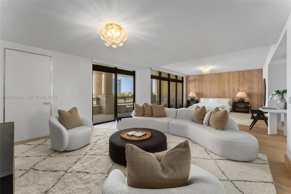 7061 Fisher Island Dr, Miami Beach, FL 33109
