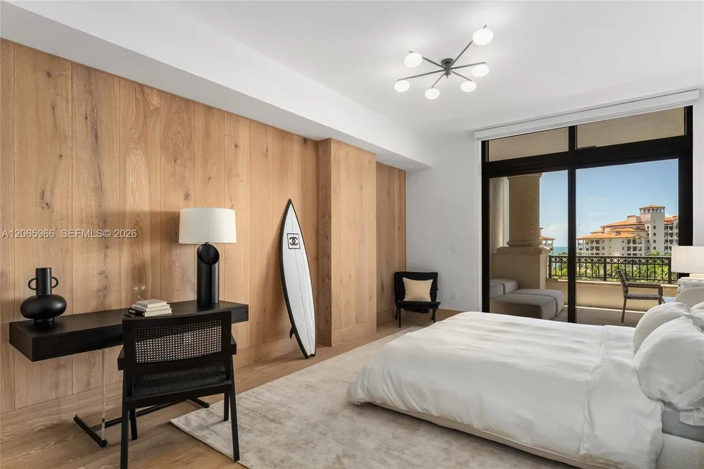 7061 Fisher Island Dr, Miami Beach, FL 33109