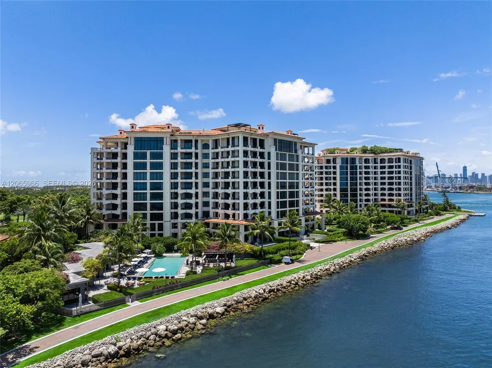 7061 Fisher Island Dr, Miami Beach, FL 33109