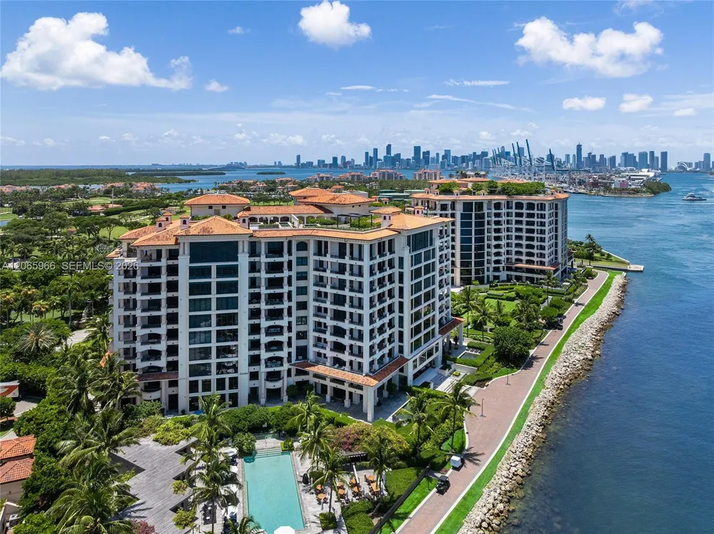 7061 Fisher Island Dr, Miami Beach, FL 33109