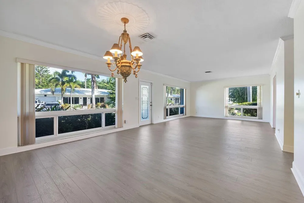 1431 S Ocean Blvd, Pompano Beach, FL 33062