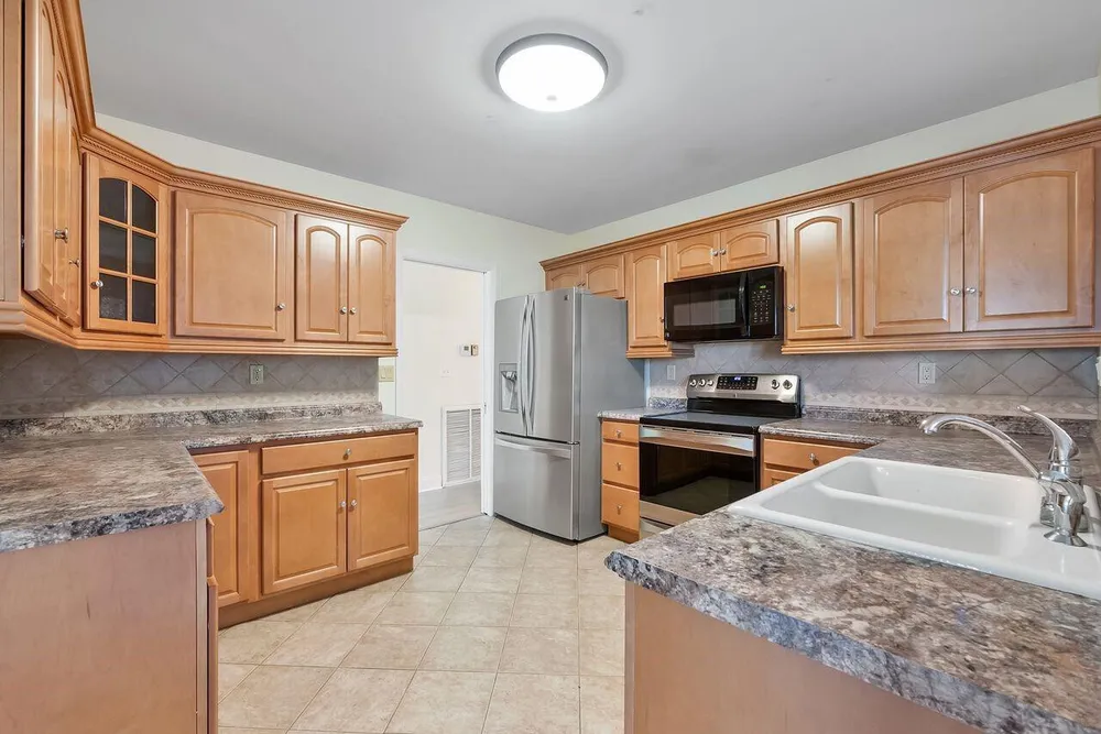 1431 S Ocean Blvd, Pompano Beach, FL 33062