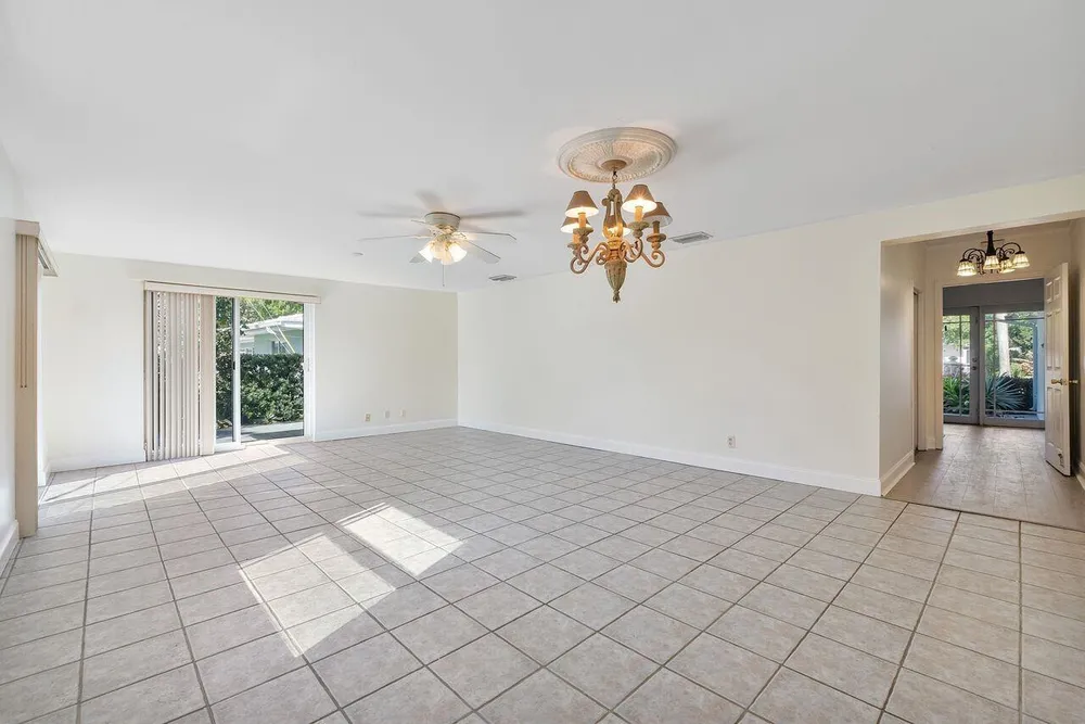 1431 S Ocean Blvd, Pompano Beach, FL 33062
