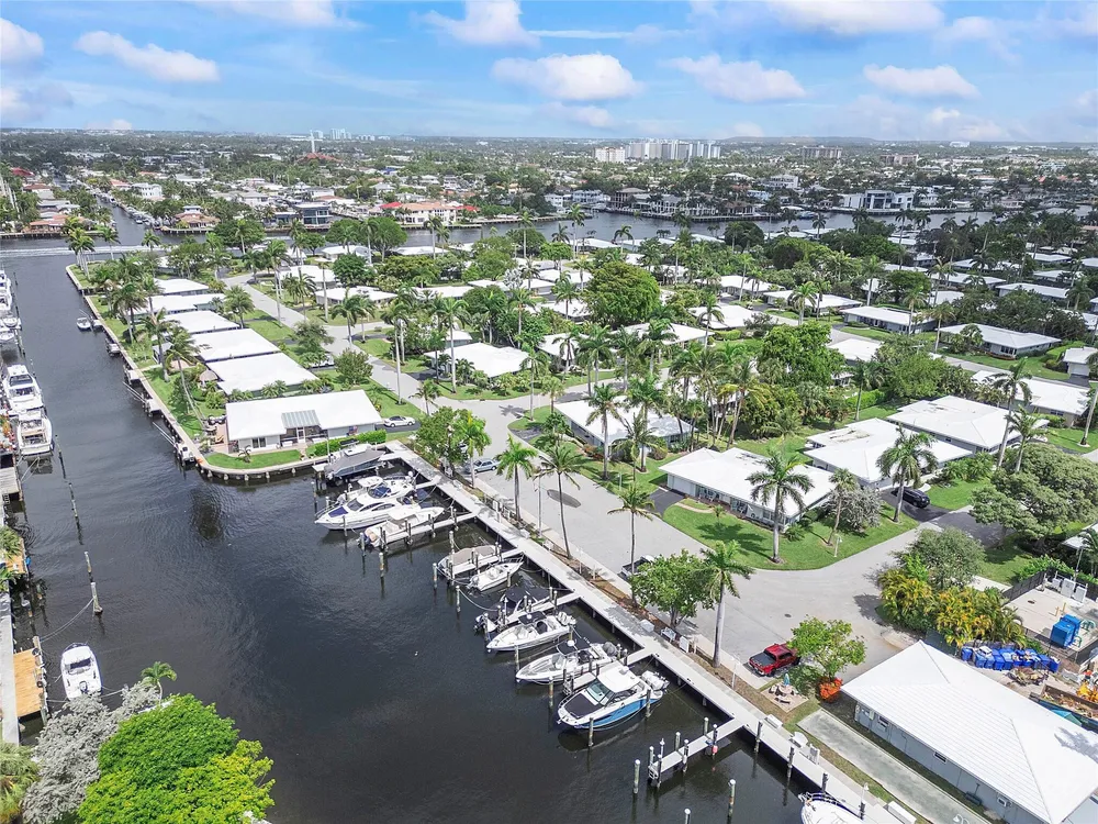 1431 S Ocean Blvd, Pompano Beach, FL 33062