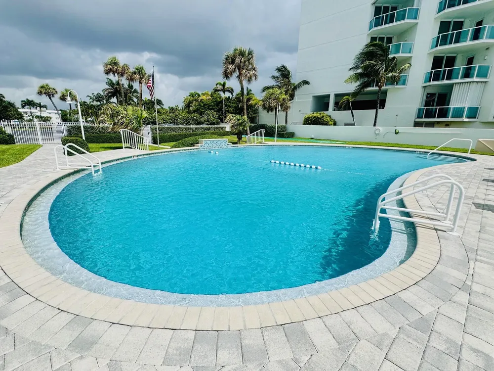 1431 S Ocean Blvd, Pompano Beach, FL 33062