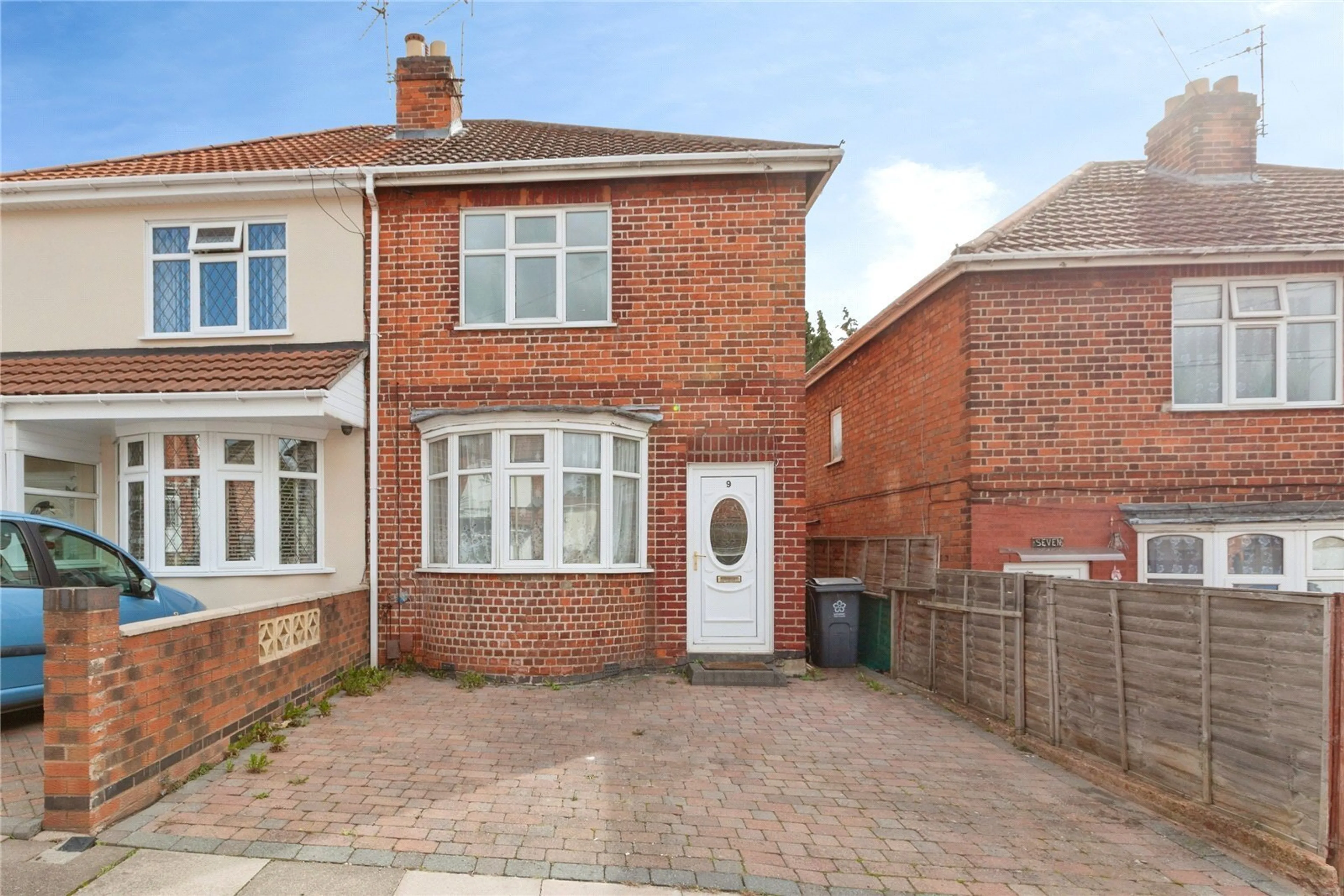 Property photo 0