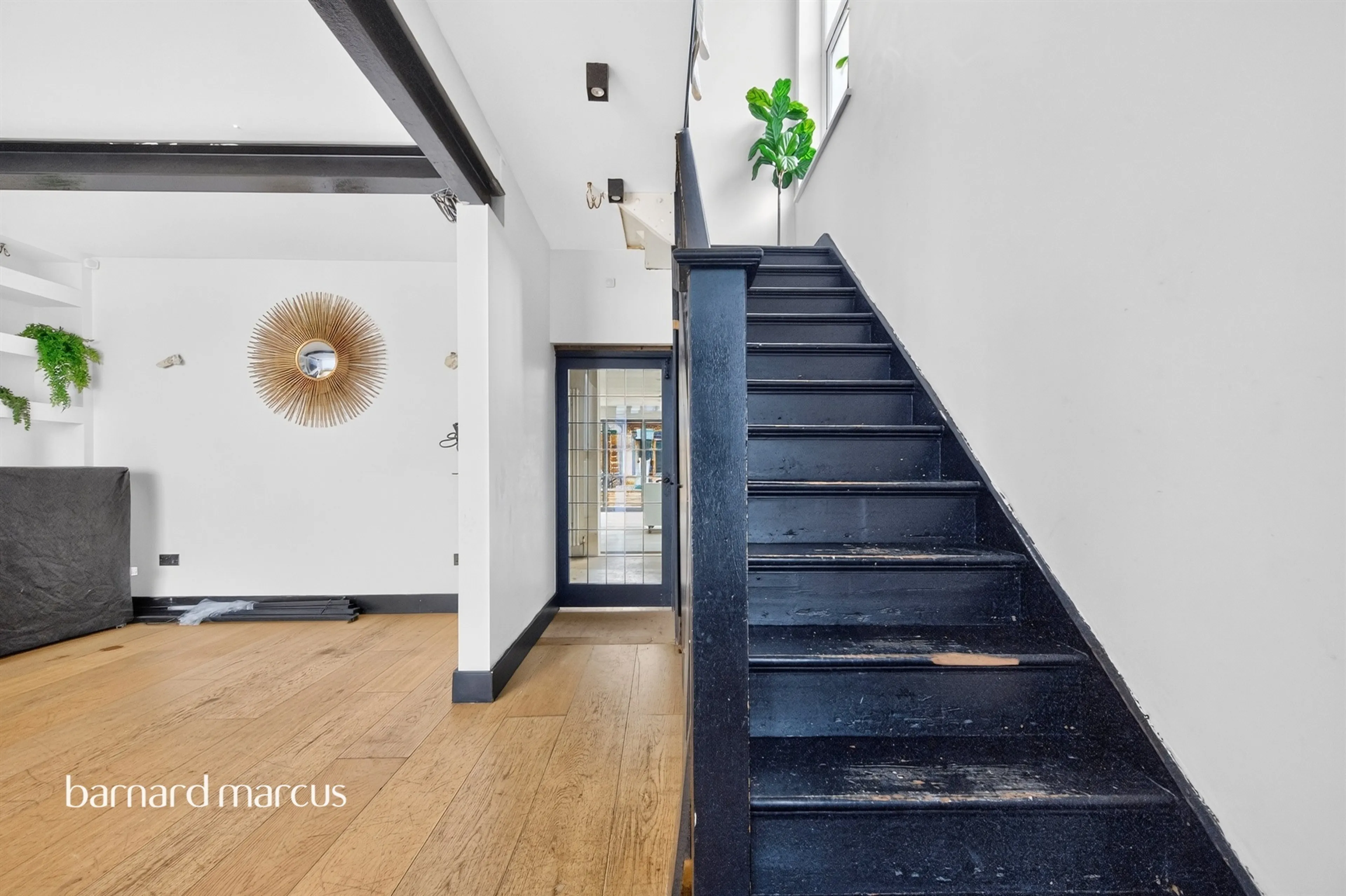 Property at Tolworth Rise South, Surbiton