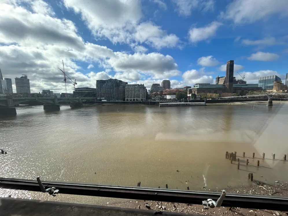 Upper Thames Street, London, EC4V photo 2