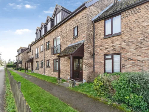 Leamon Court, Brandonphoto