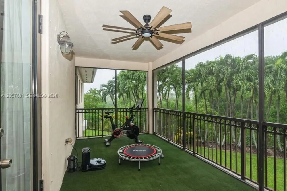 18704 SW 76th Ct, Cutler Bay, FL 33157