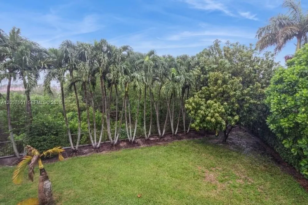 18704 SW 76th Ct, Cutler Bay, FL 33157