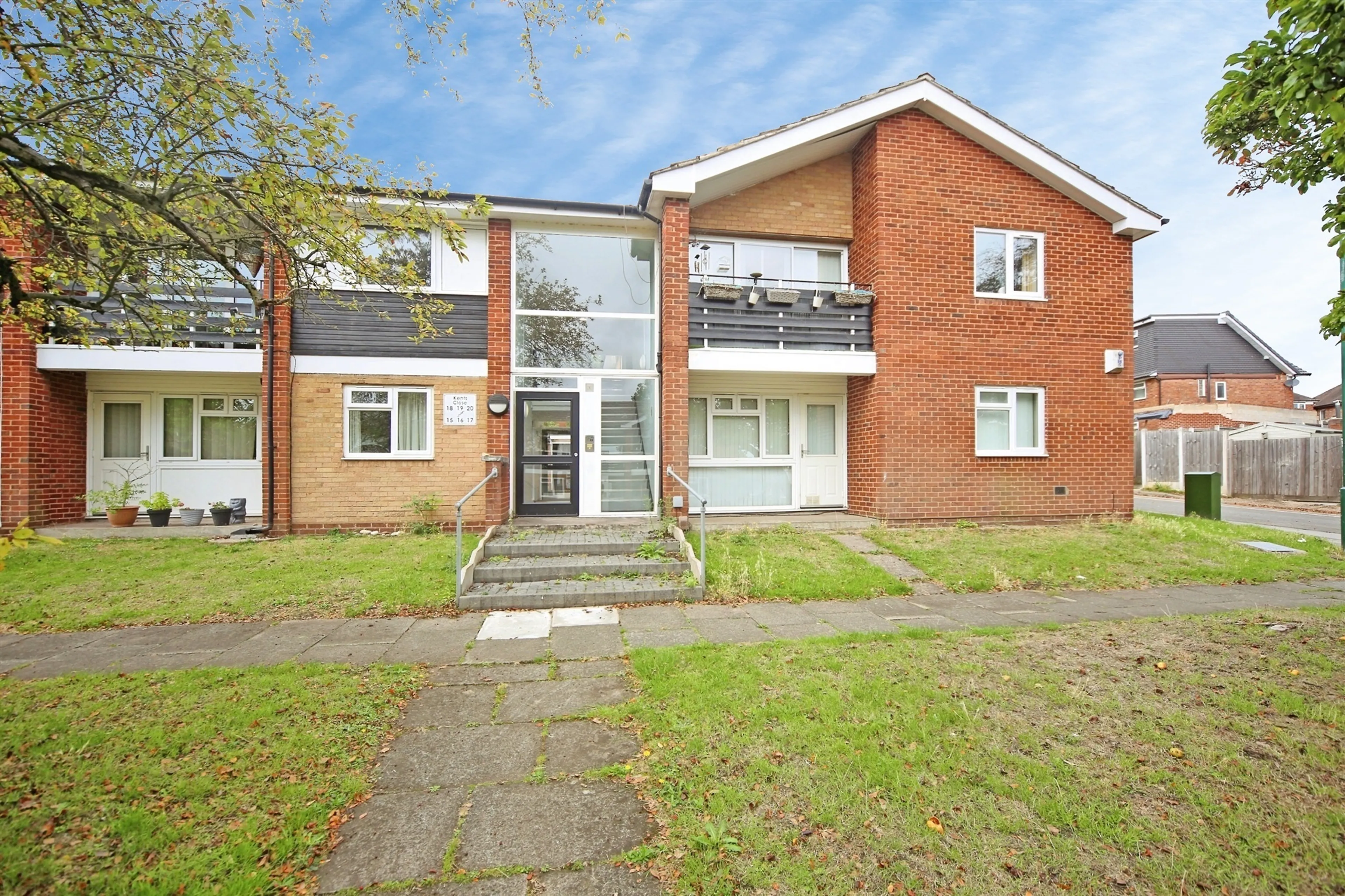 Property photo 0