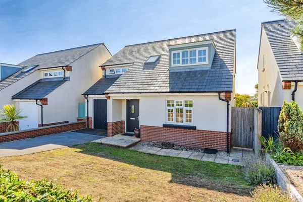 Douglas Avenue, Brixham, Devon, TQ5