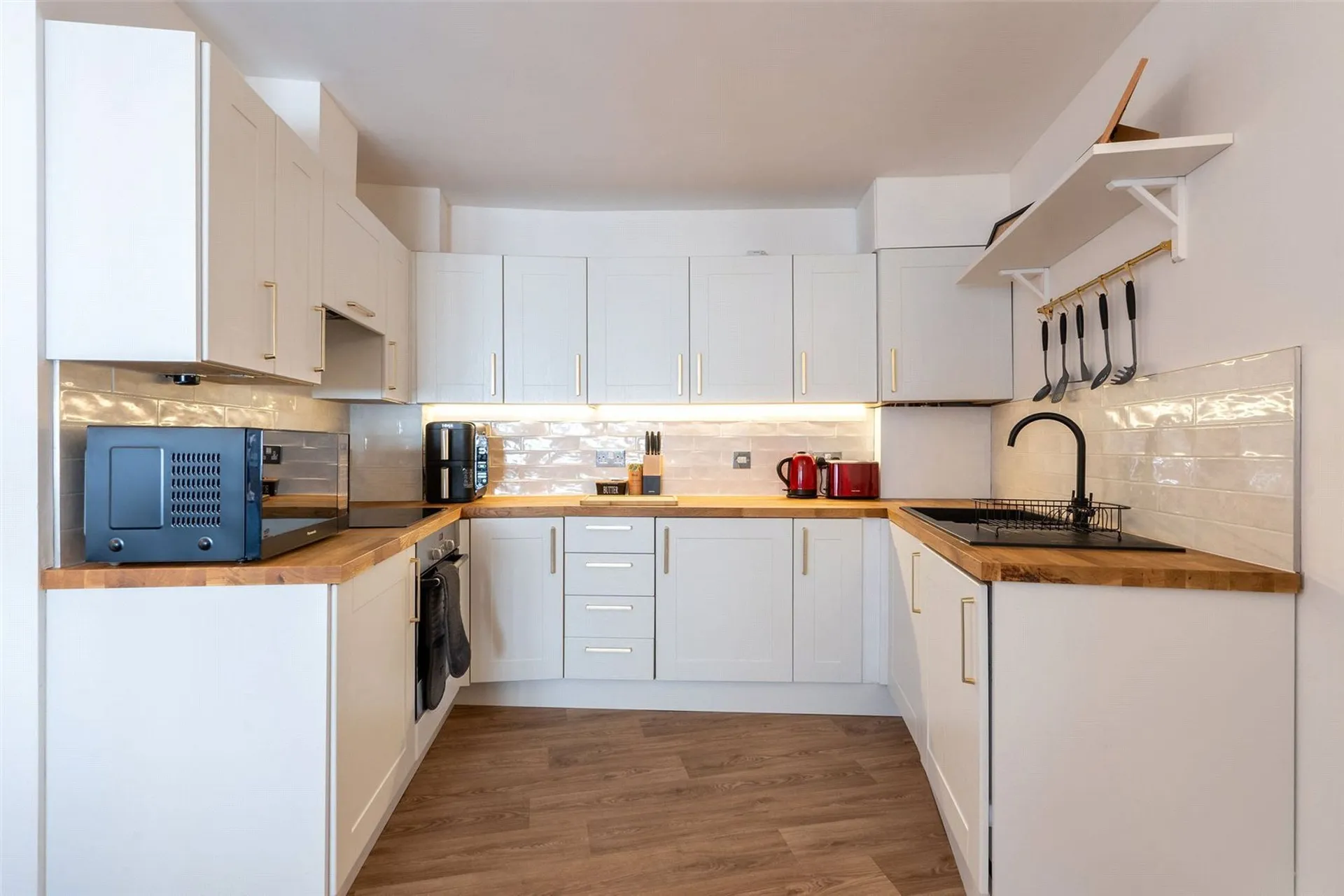 Property photo top 1