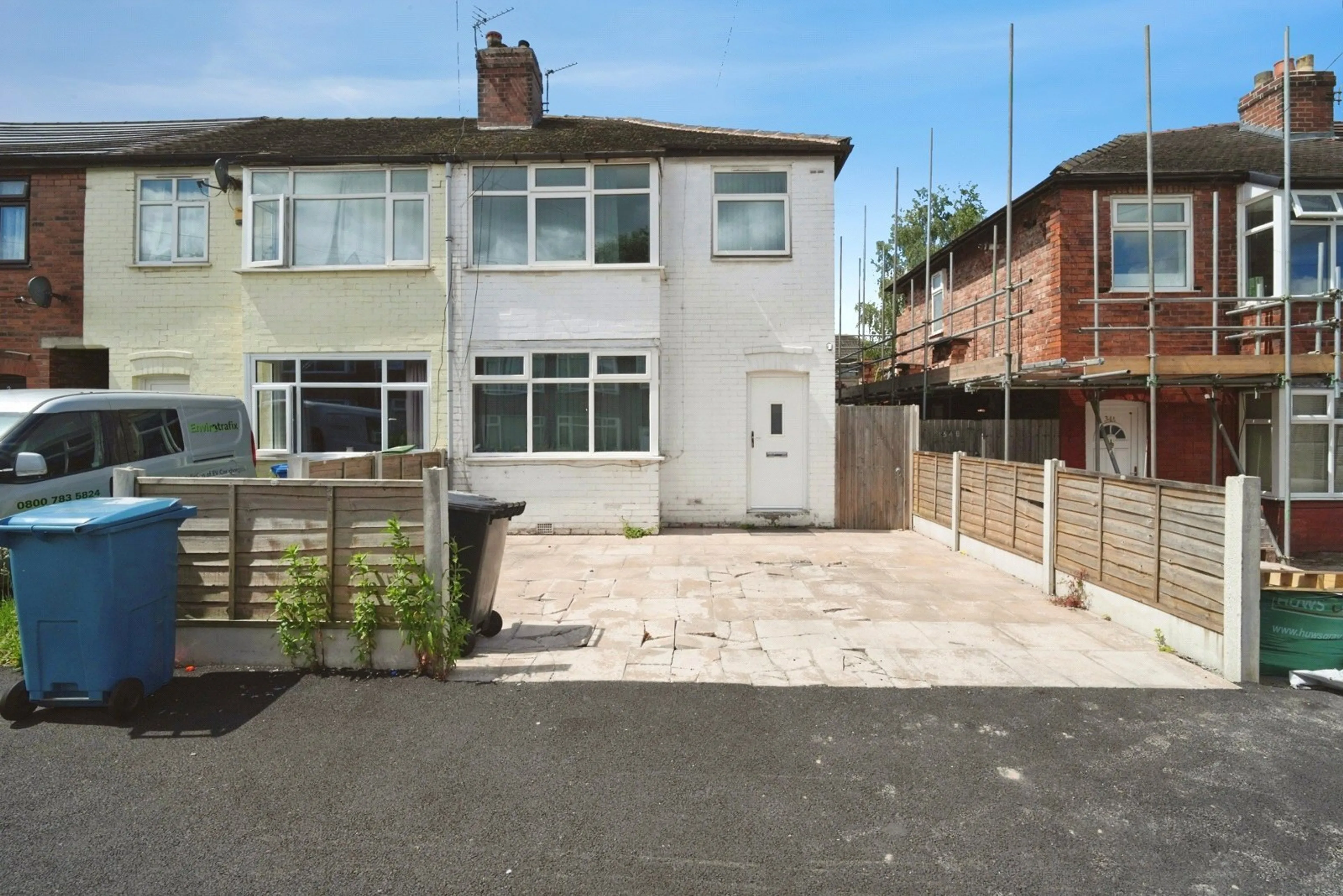 Property photo 0