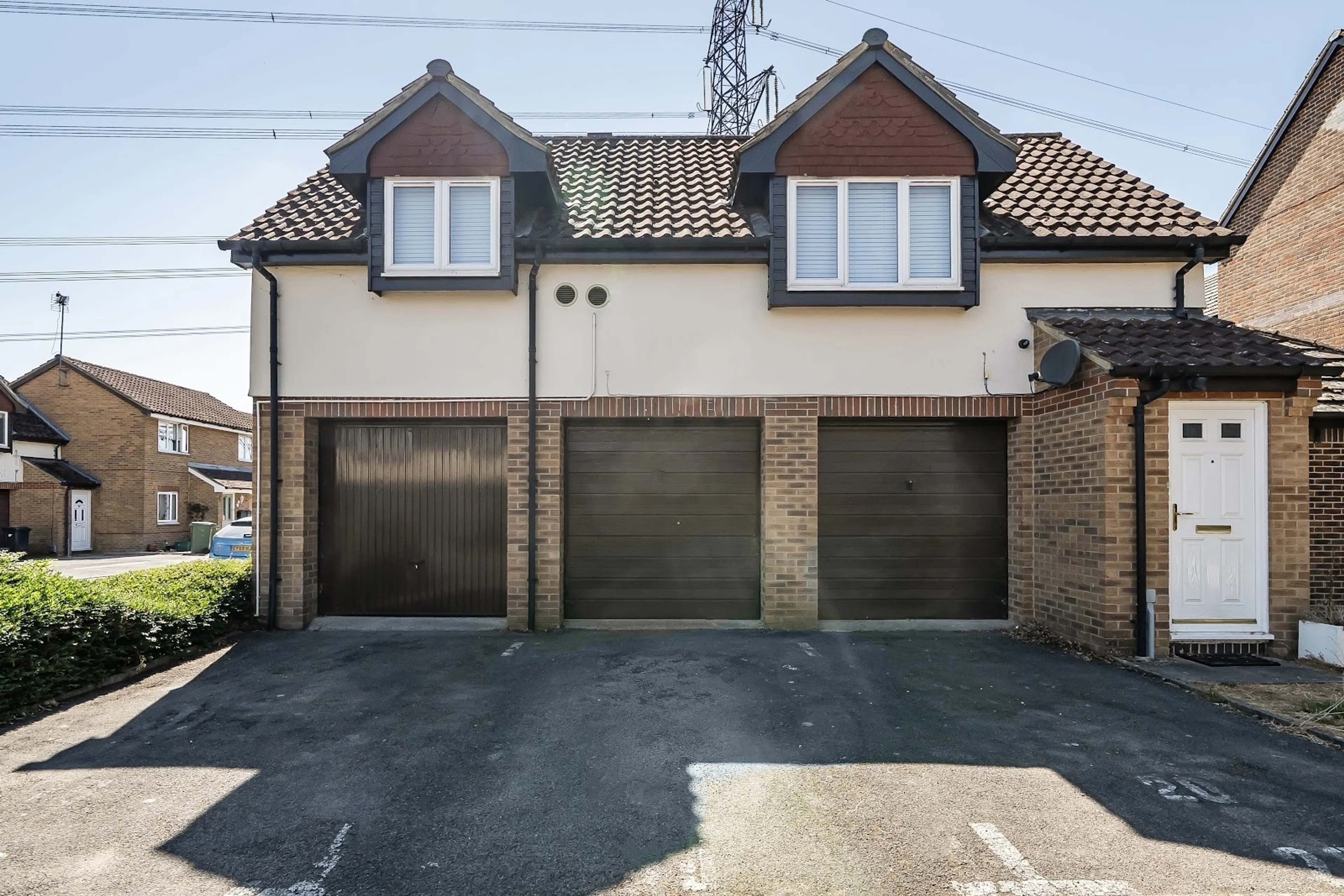 Property photo 0