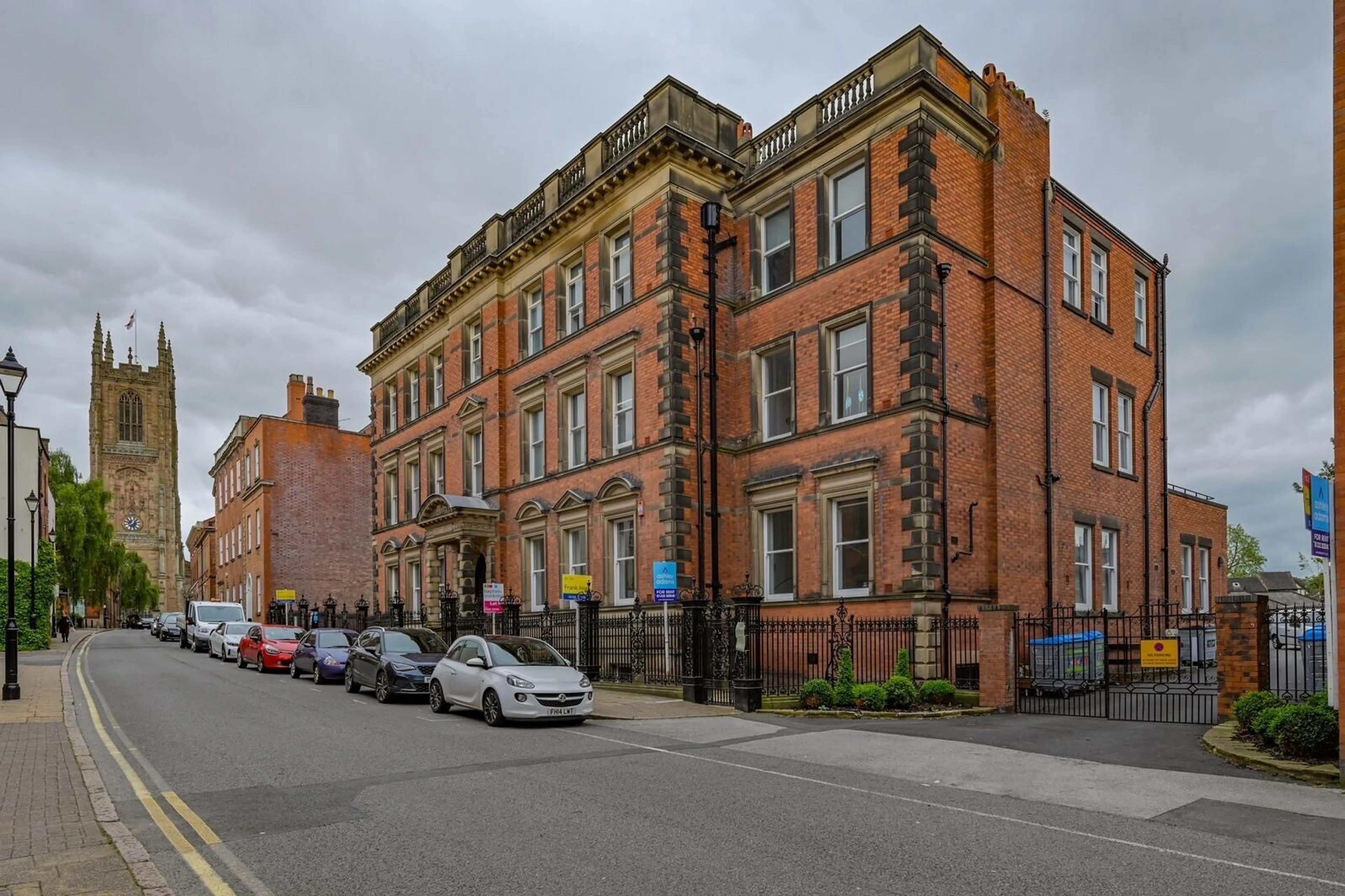 Property photo 0