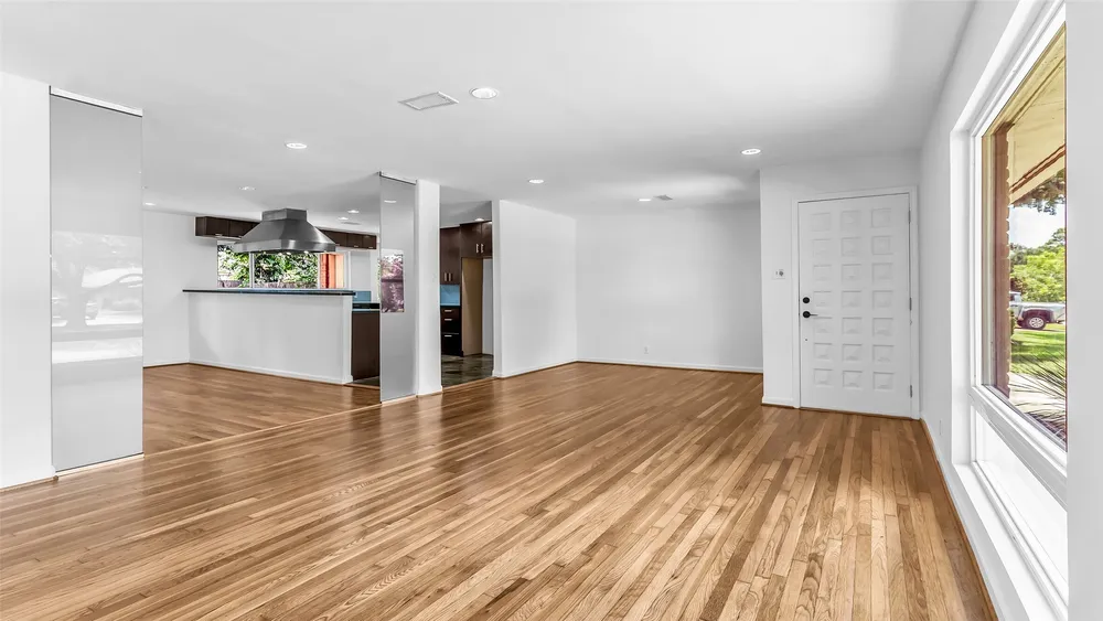 4417 Willowbend Boulevard, Houston, TX 77035