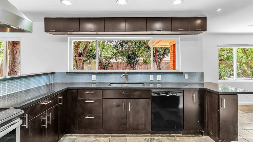 4417 Willowbend Boulevard, Houston, TX 77035