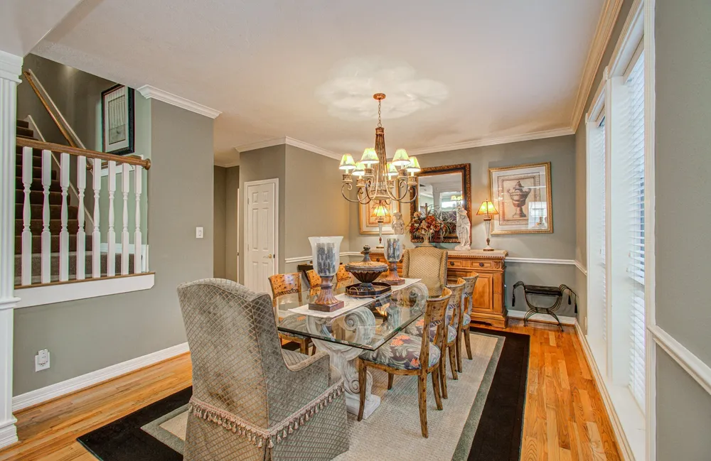 2214 W Holcombe Blvd, Houston, TX 77030