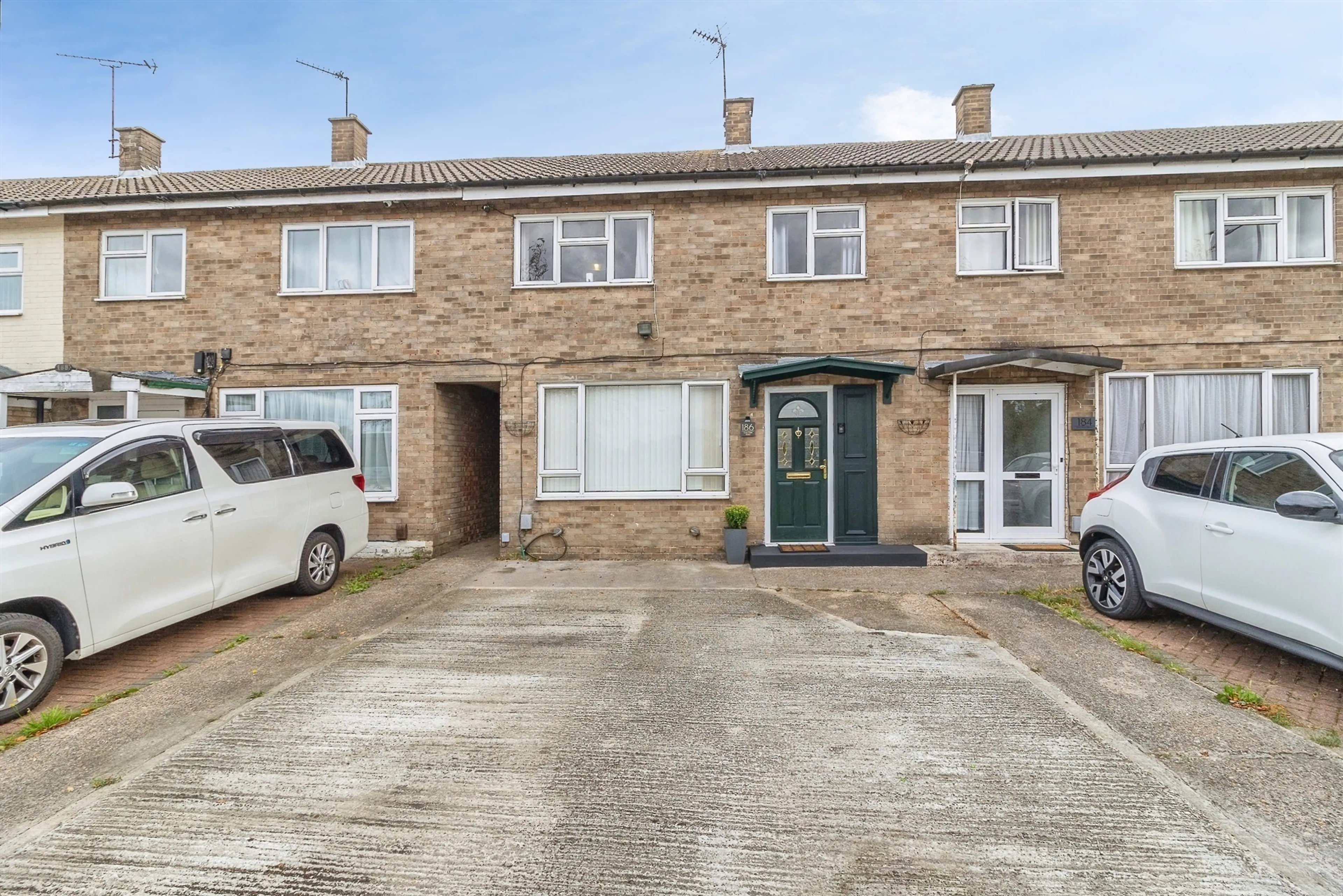 Property at Tithe Farm Road, Houghton Regis, Dunstable