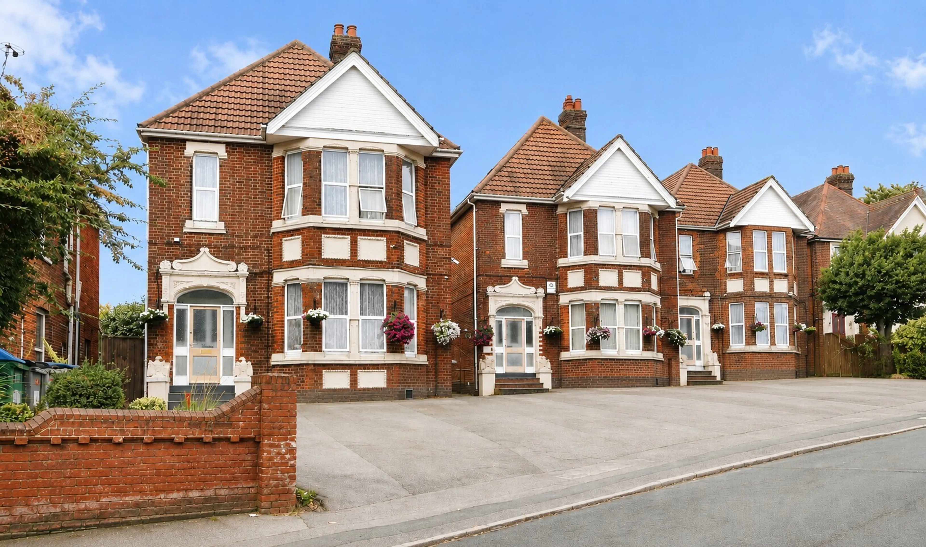 Property photo 0