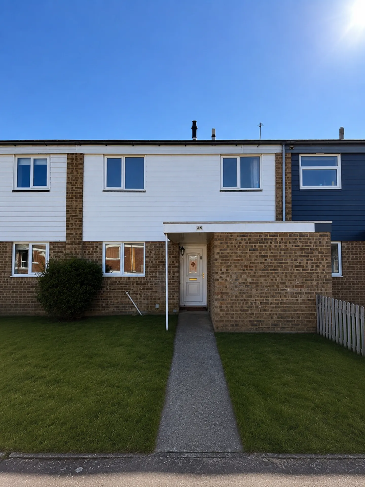 Property photo top 0
