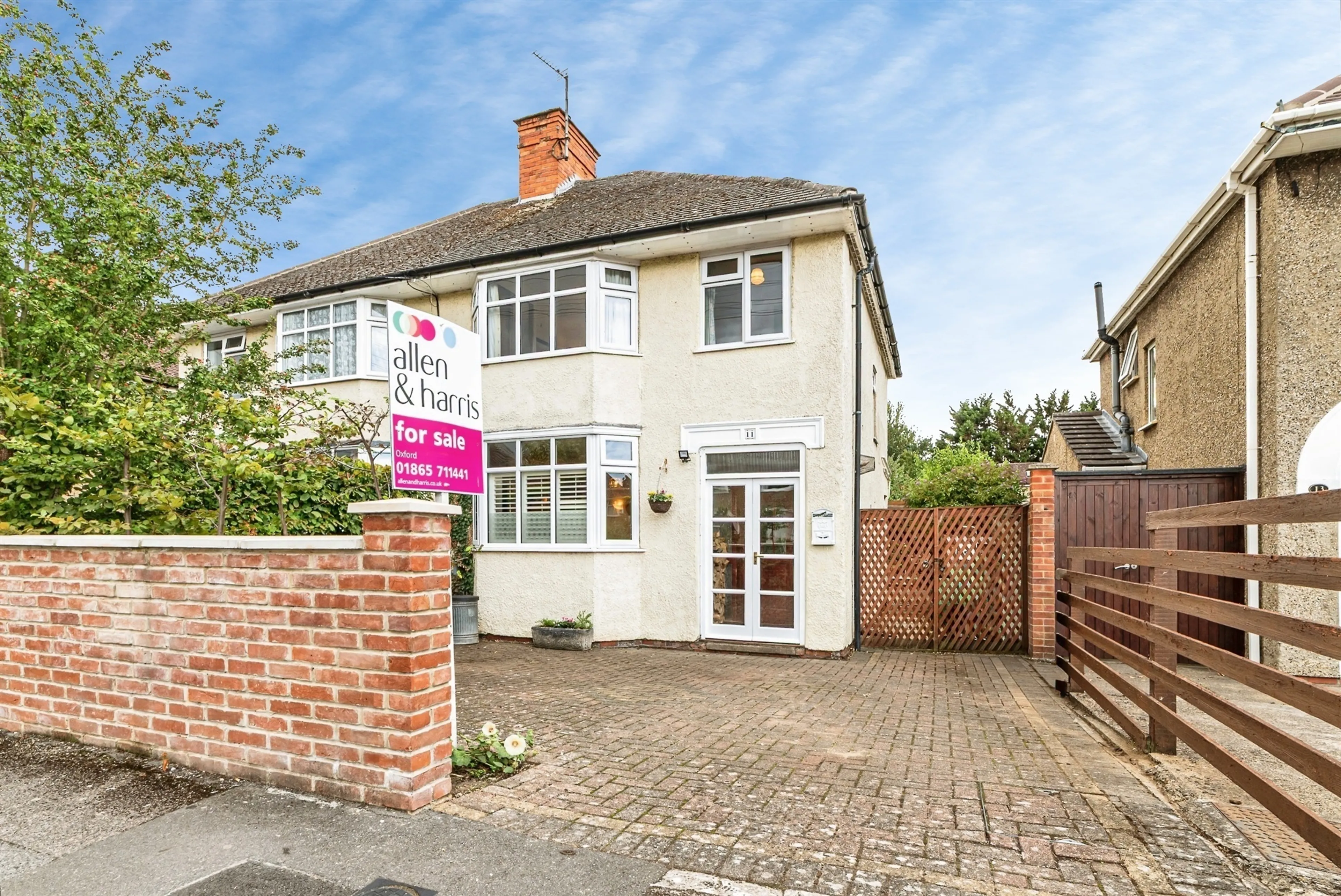 Property photo 0