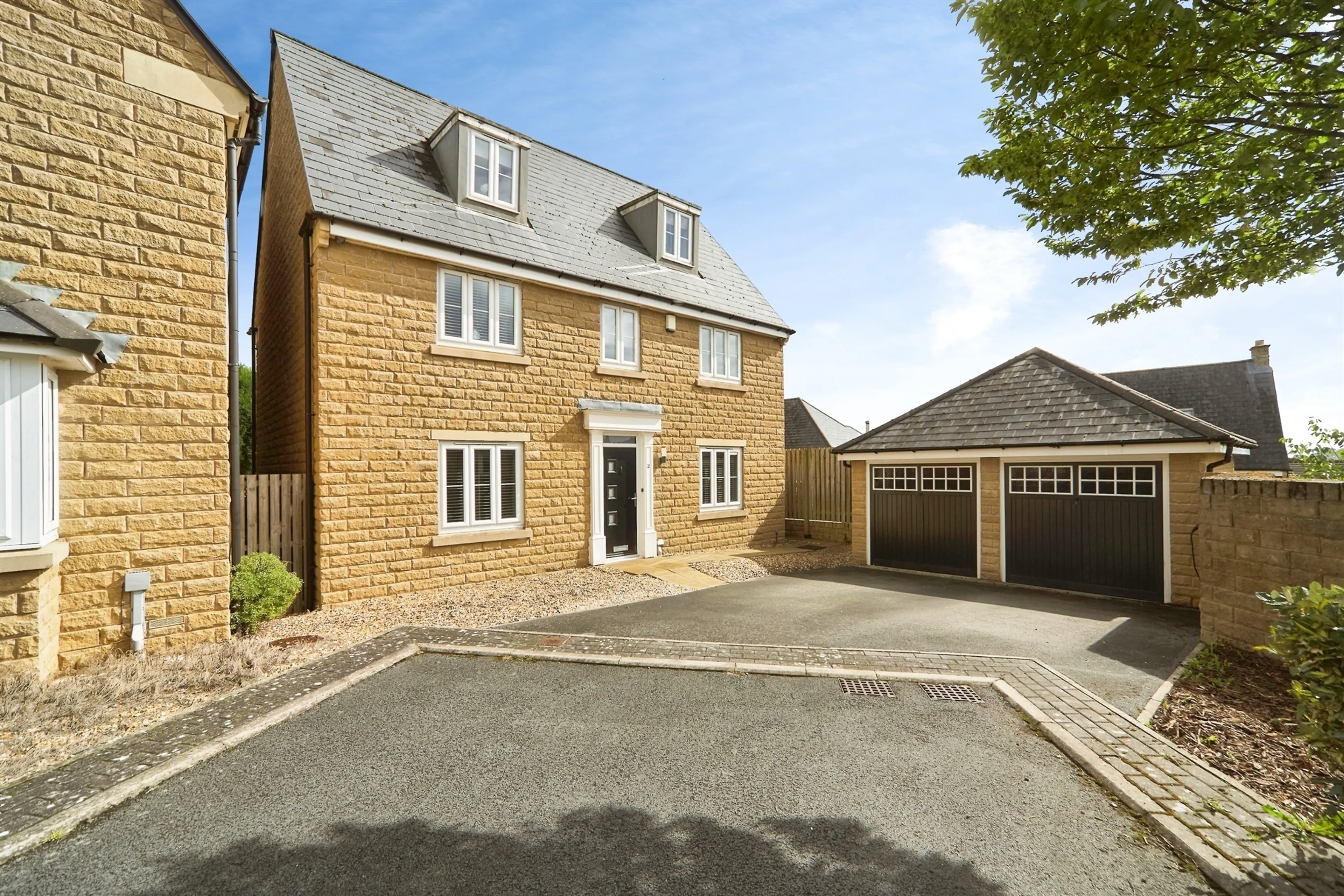 Property at Honey Pot Fold, Baildon, SHIPLEY