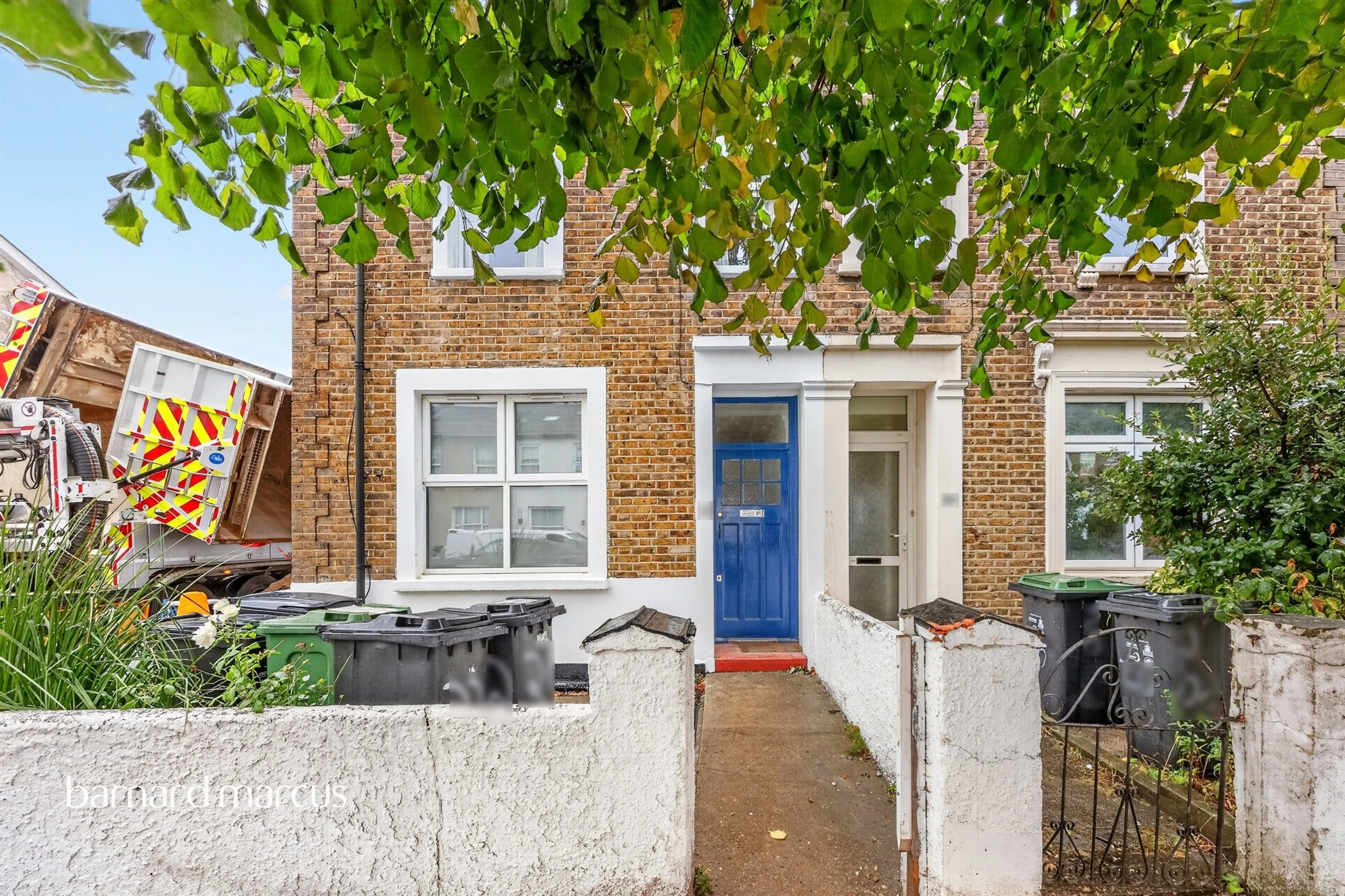 Property photo 0