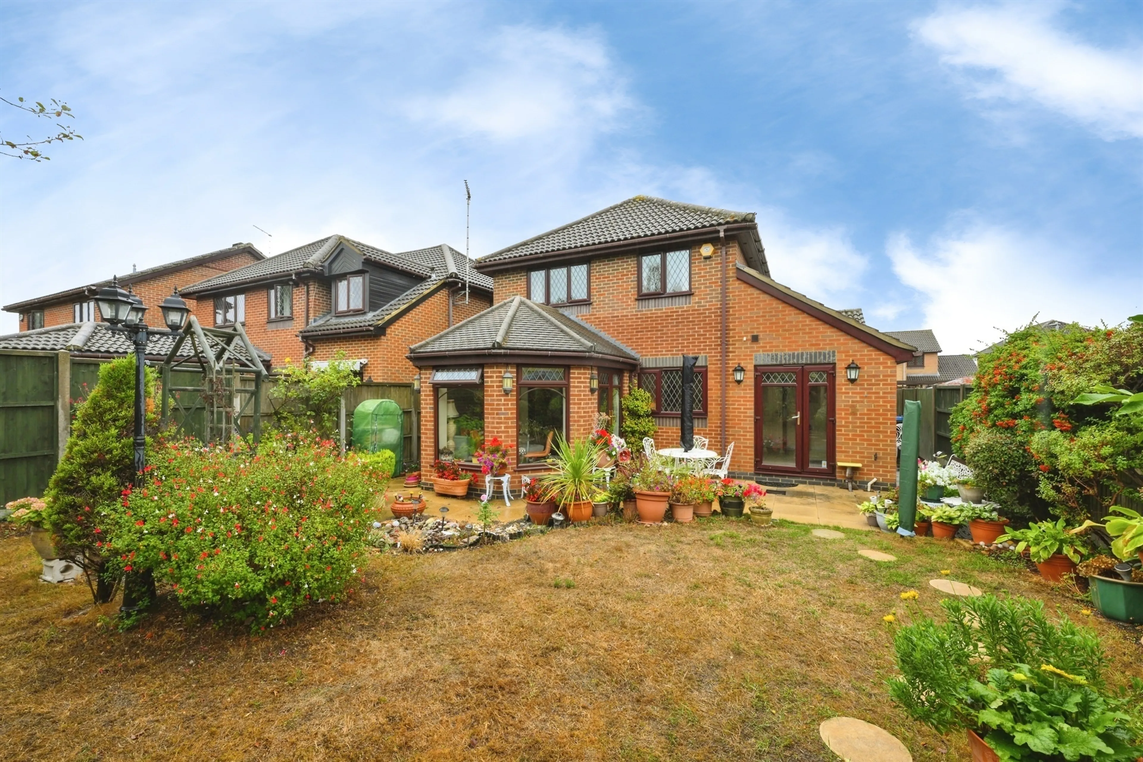 Property at Chelveston, Welwyn Garden City