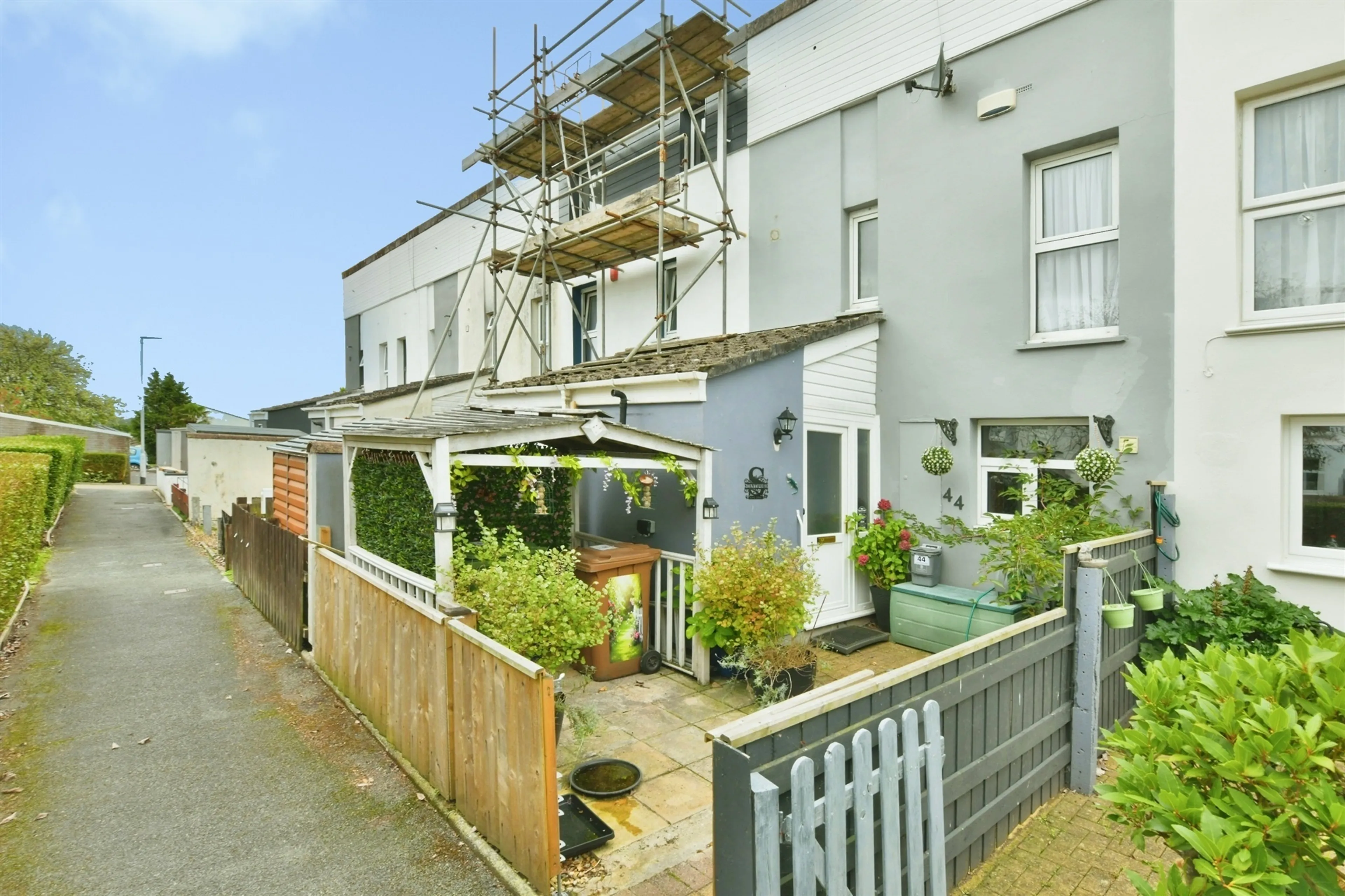Property photo 0