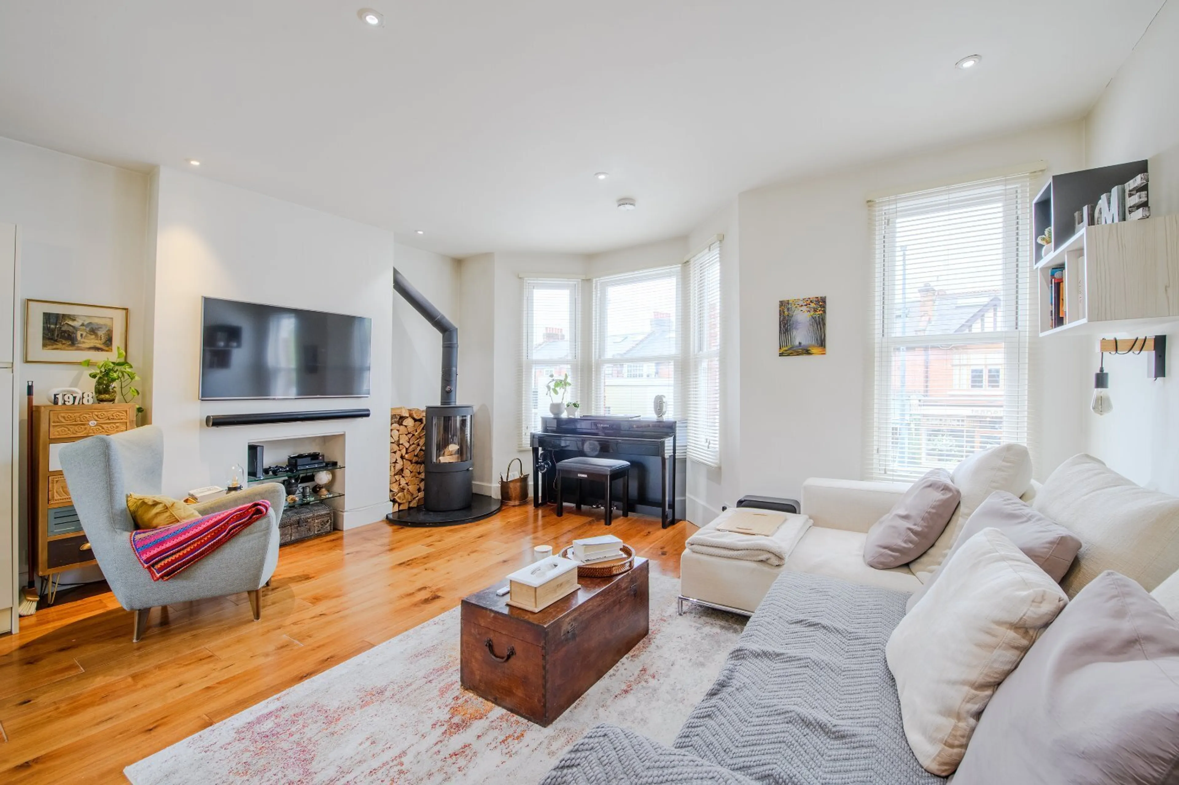 Property at Upper Richmond Road West, East Sheen, London, SW14