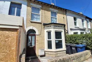 Main property image
