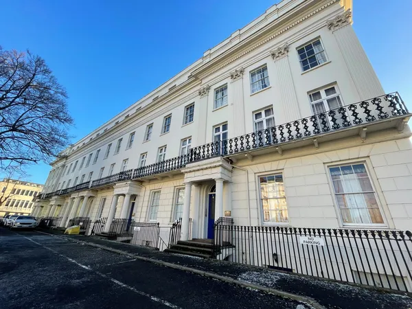 Clarence Mansions, Leamington Spa