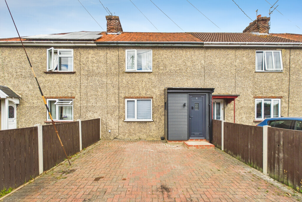 The Avenue, Halesworth Image 1