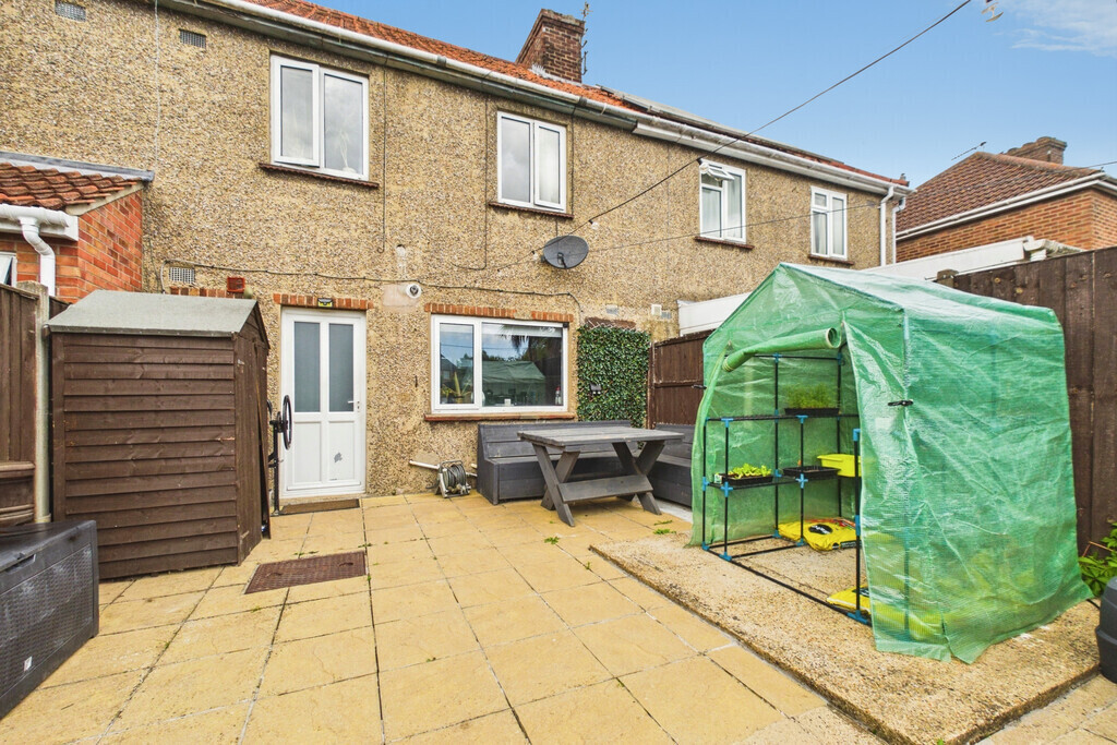 The Avenue, Halesworth Image 13