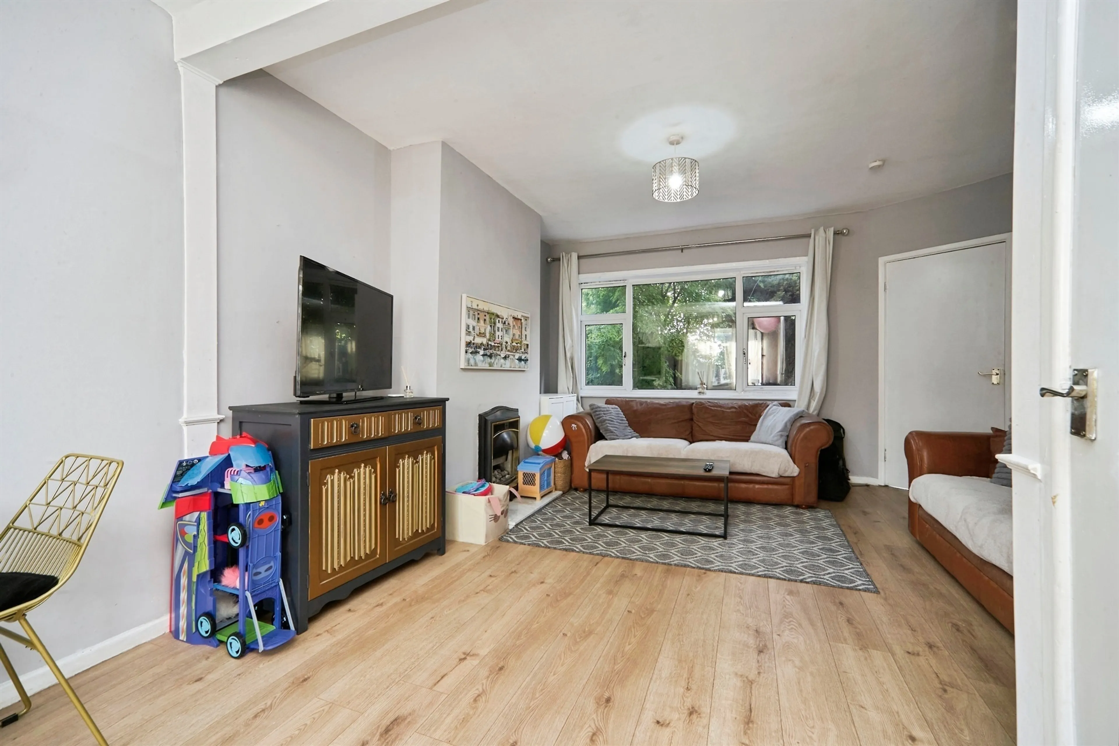Property at Raynville Avenue, Leeds