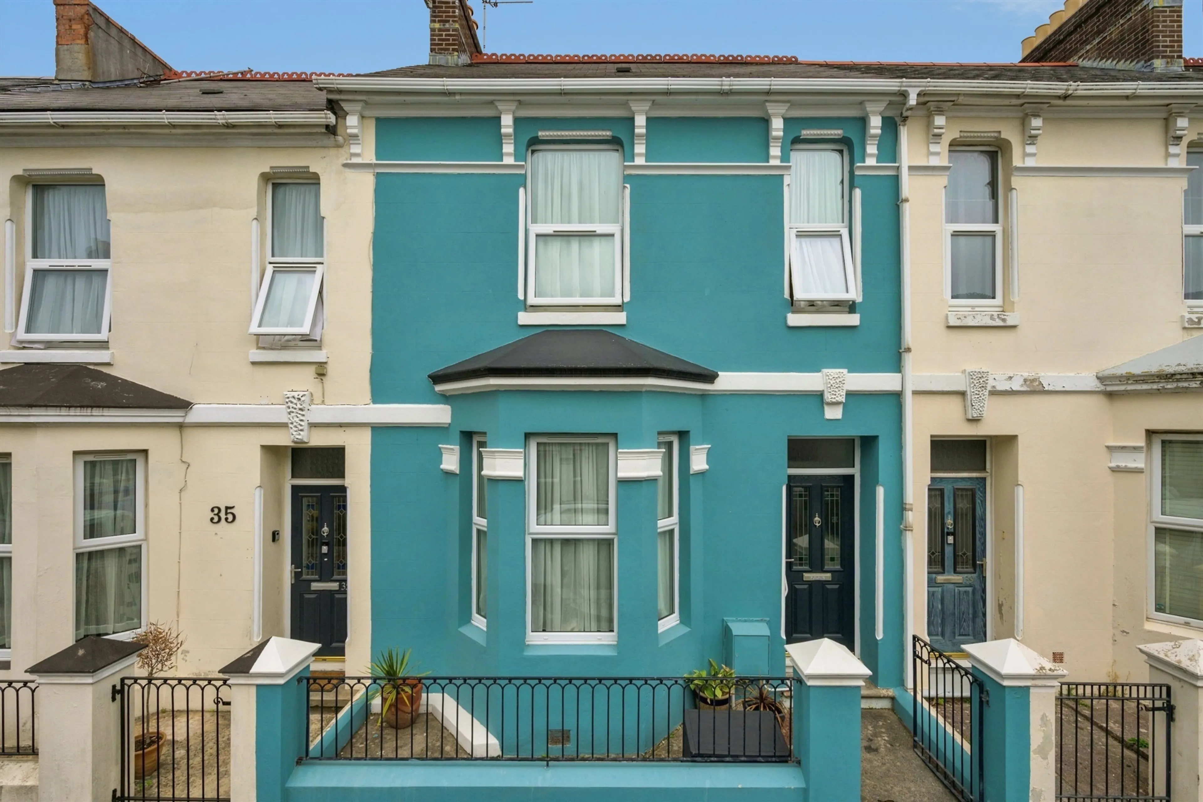 Property photo 0