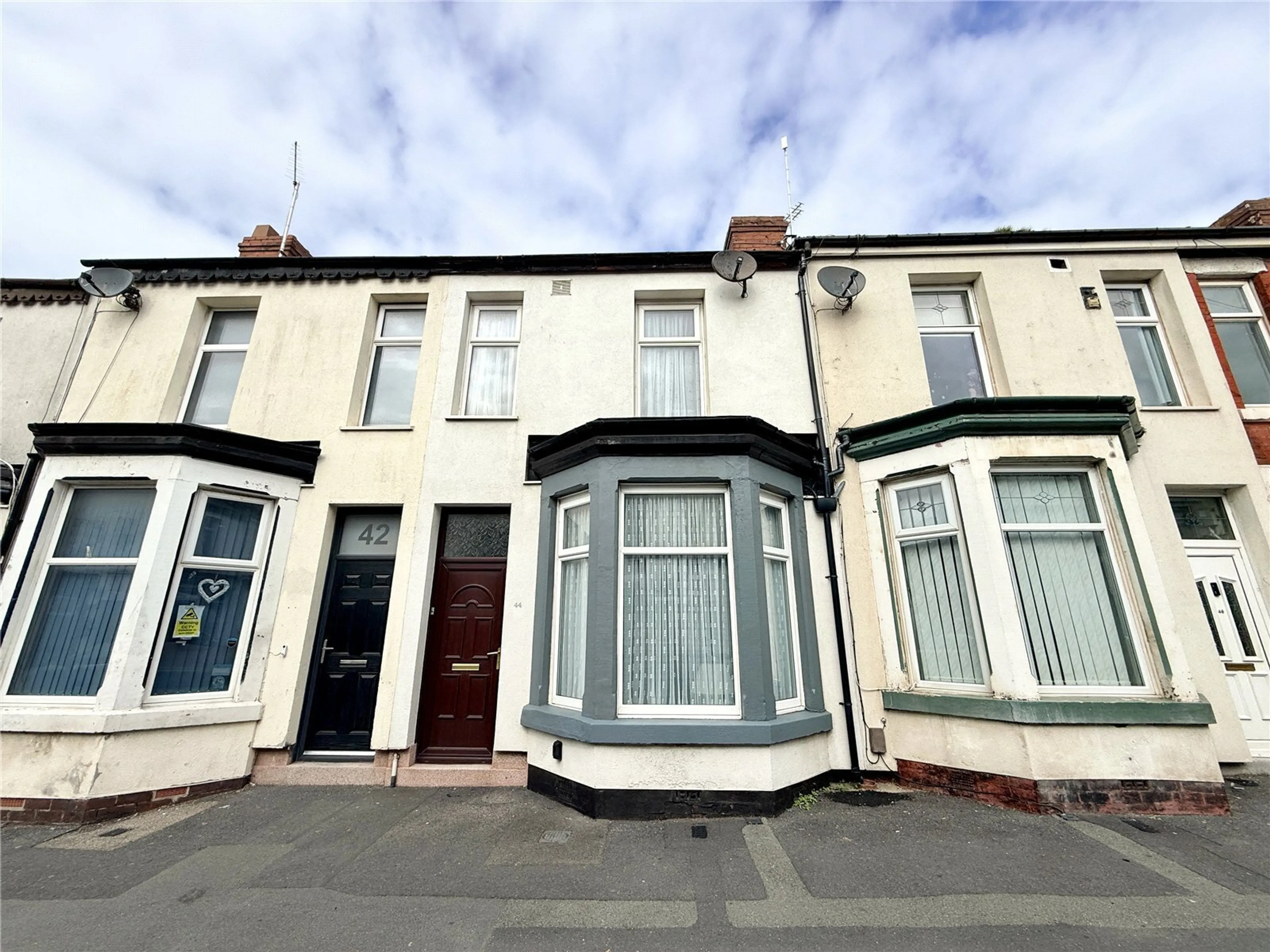 Property photo 0