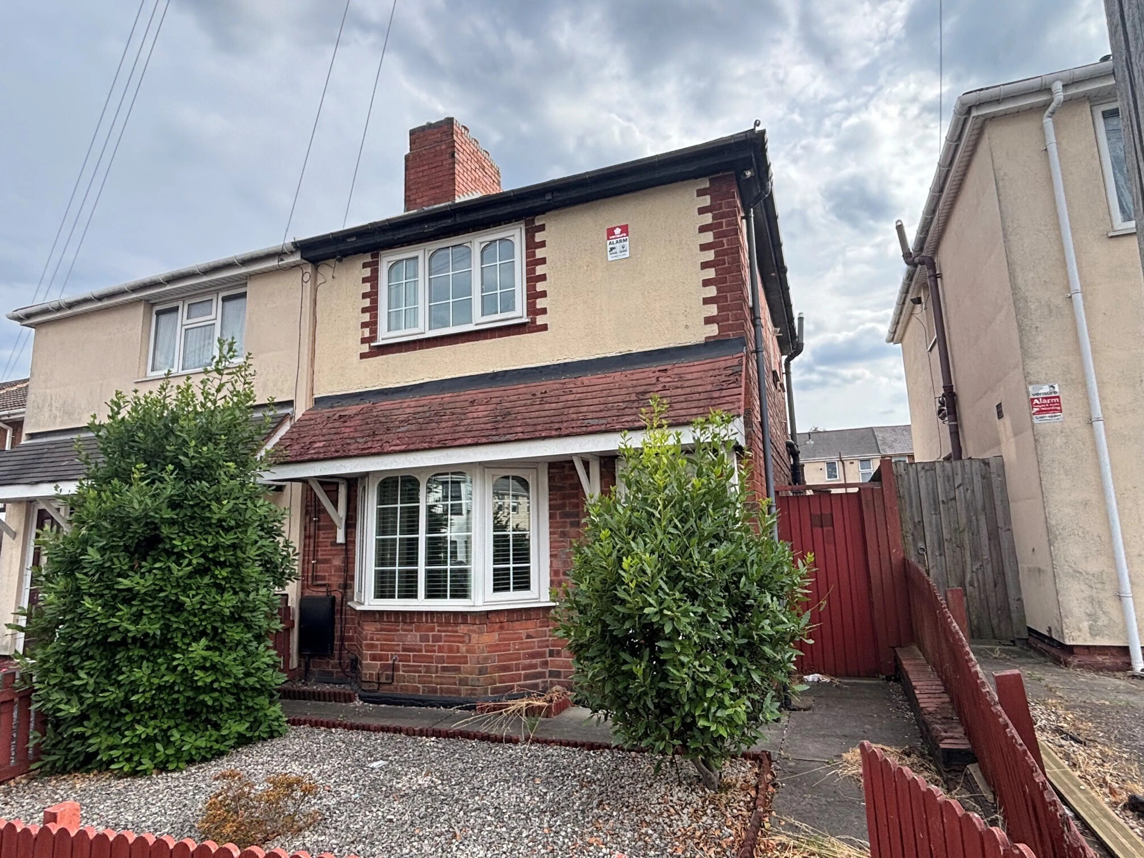 Property photo 0