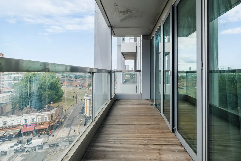 Barking Road, London, E16 photo 11
