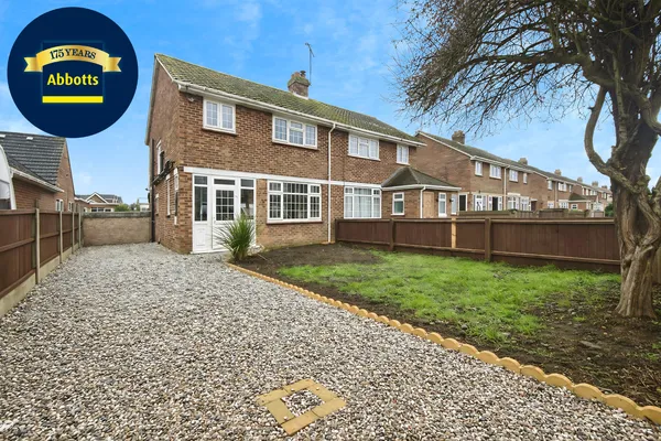 Baddow Hall Crescent, Great Baddow, CM2