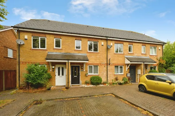 Chilberton Drive, Redhill, Surrey, RH1