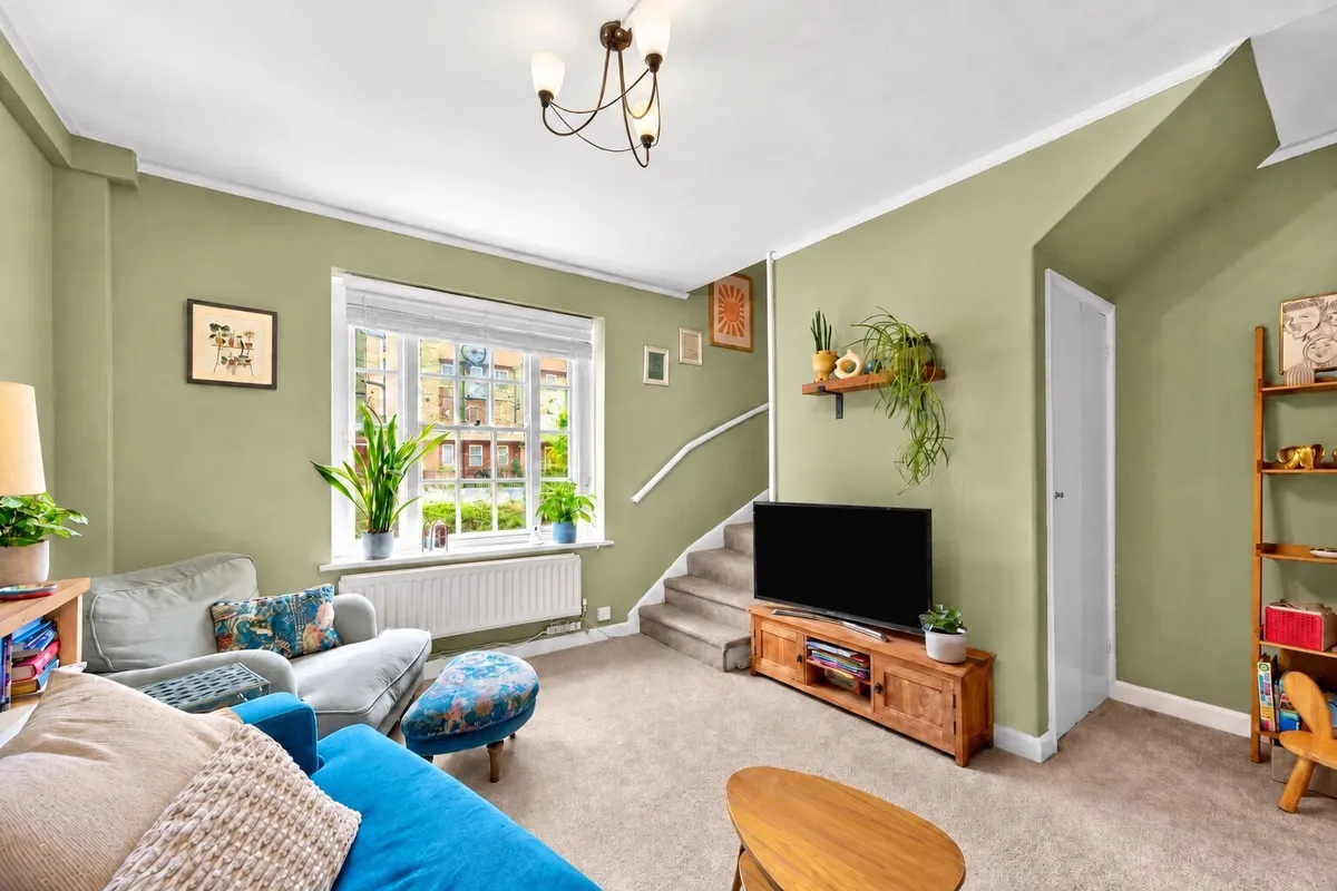 Albion Avenue, London