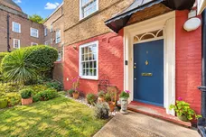 Albion Avenue, London