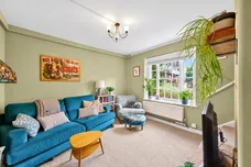 Albion Avenue, London